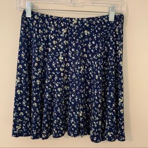 ‼️3 for $14‼️AMERICAN EAGLE Blue Floral Skirt
